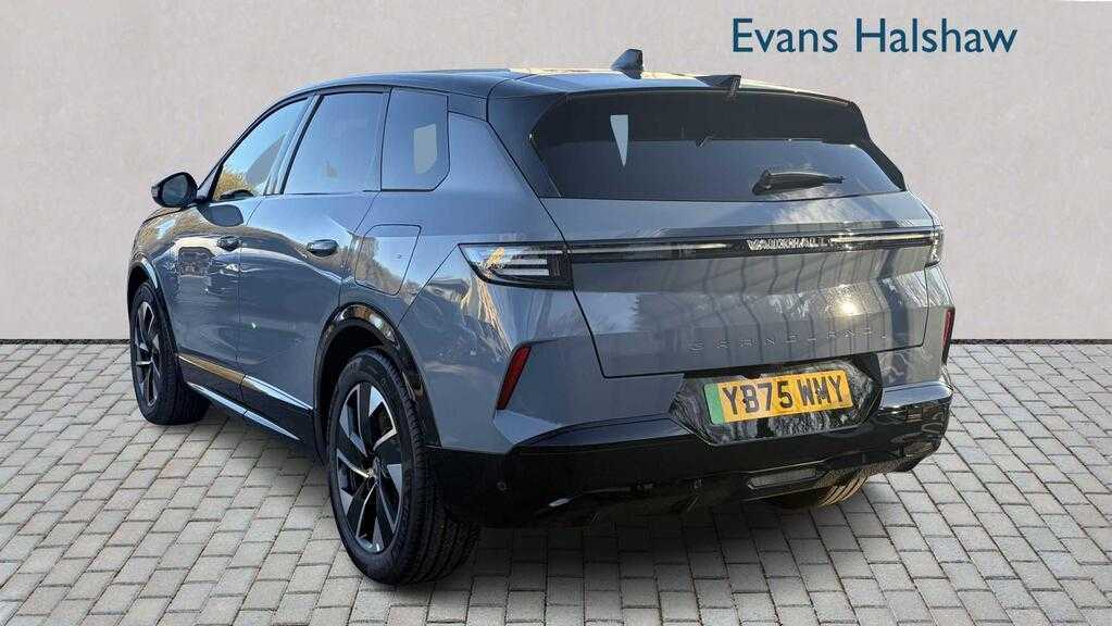 Vauxhall Grandland 157Kw Gs 73Kwh 2025 White #3