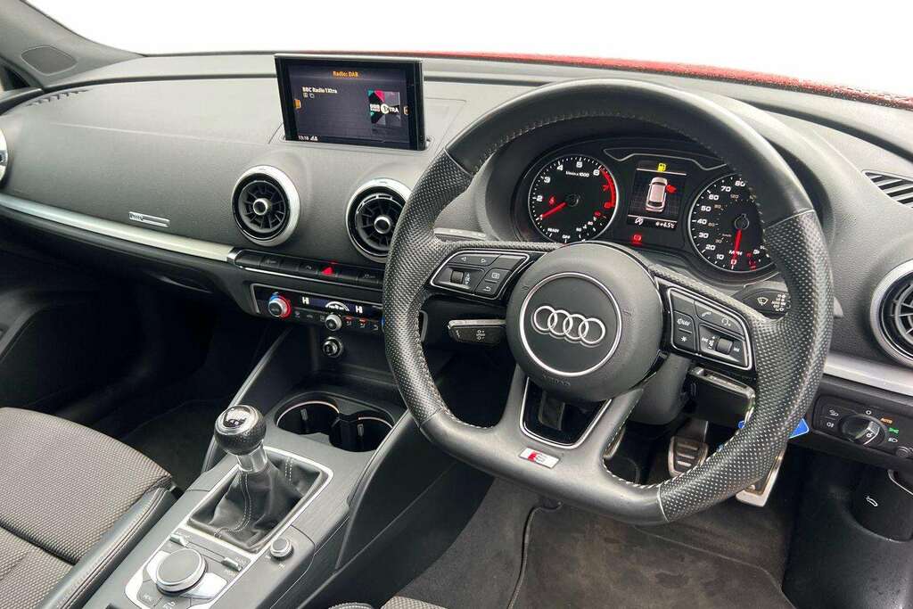 Audi A3 30 Tfsi 116 S Line 2019 Red #6