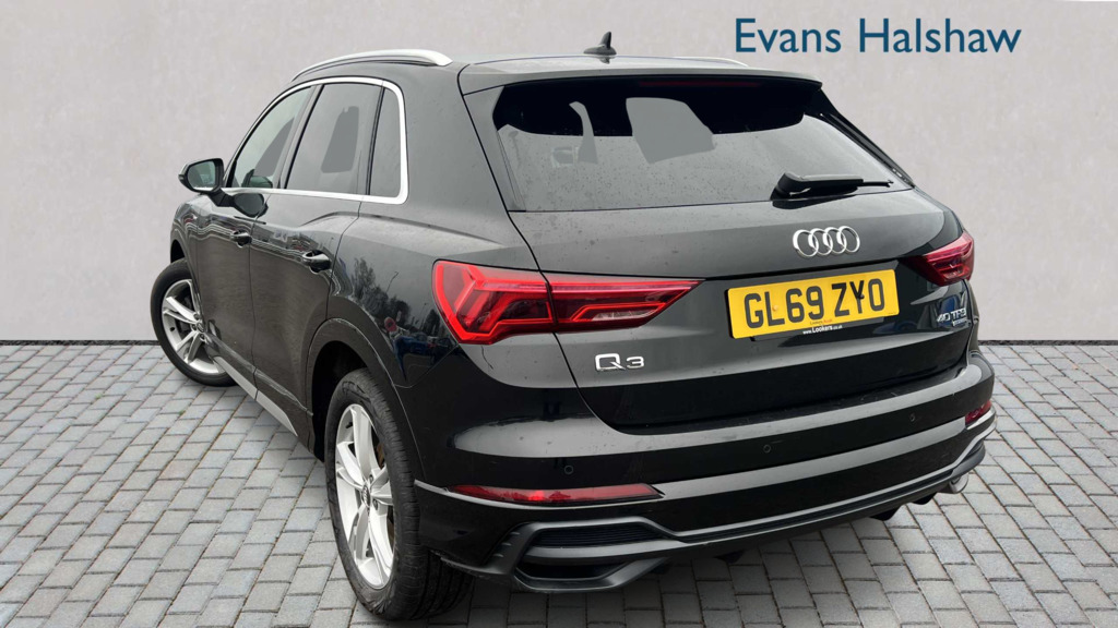 Audi Q3 40 Tfsi Quattro S Line S Tronic 2019 GL69ZYO Black #2