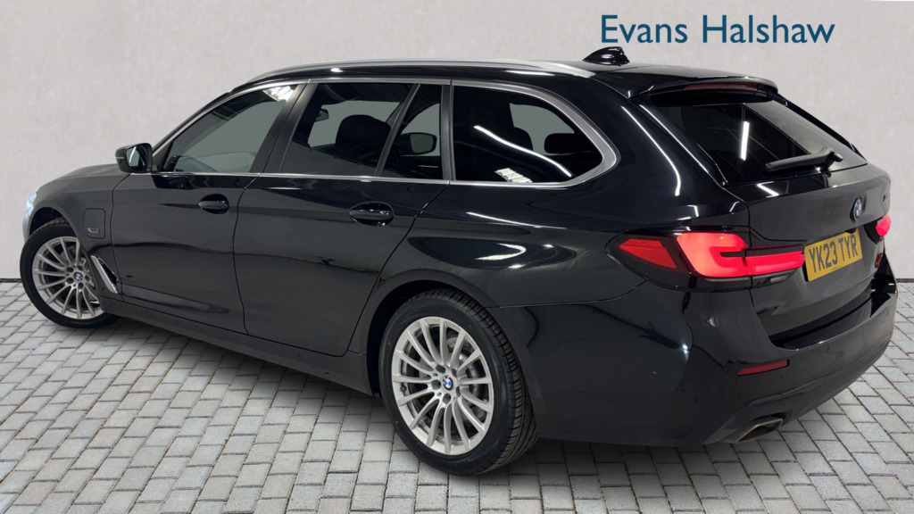 BMW 5 Series 530E Se 2023 YK23TYR Black #2