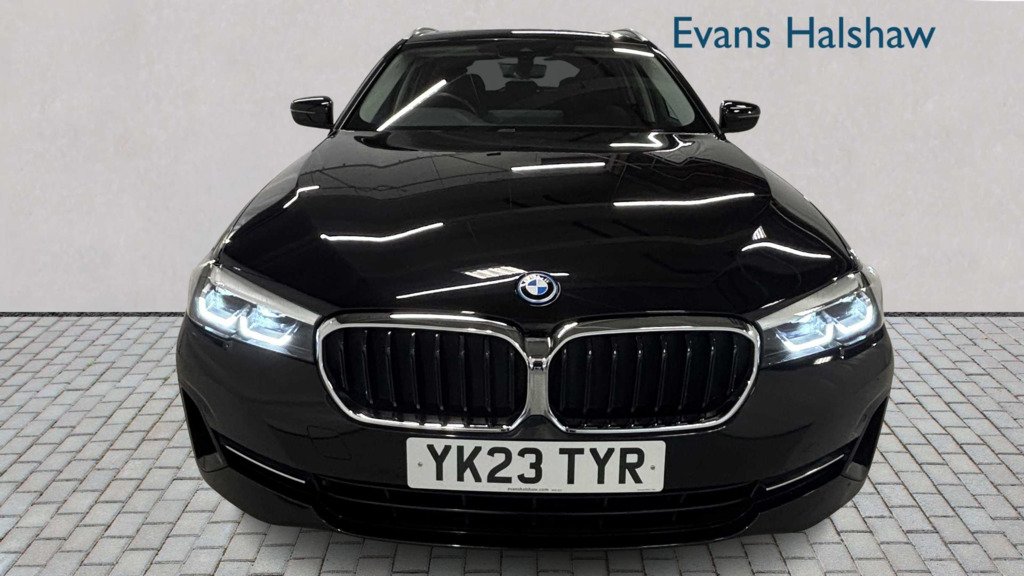 BMW 5 Series 530E Se 2023 YK23TYR Black #4