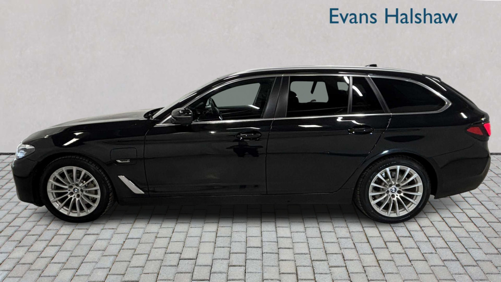 BMW 5 Series 530E Se 2023 YK23TYR Black #6
