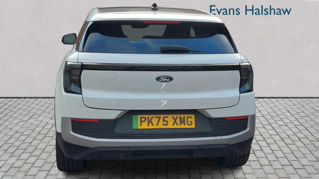 Ford Explorer 210Kw Premium 77Kwh 2025 PK75XMG White #6