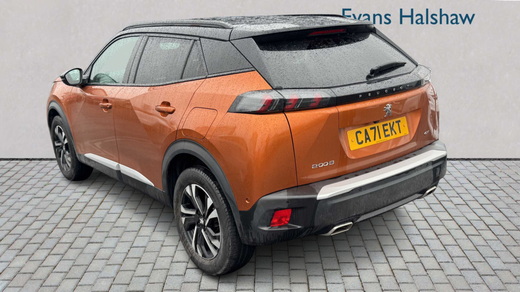 Peugeot 2008 1.2 Puretech 130 Gt Eat8 2021 CA71EKT Orange #2