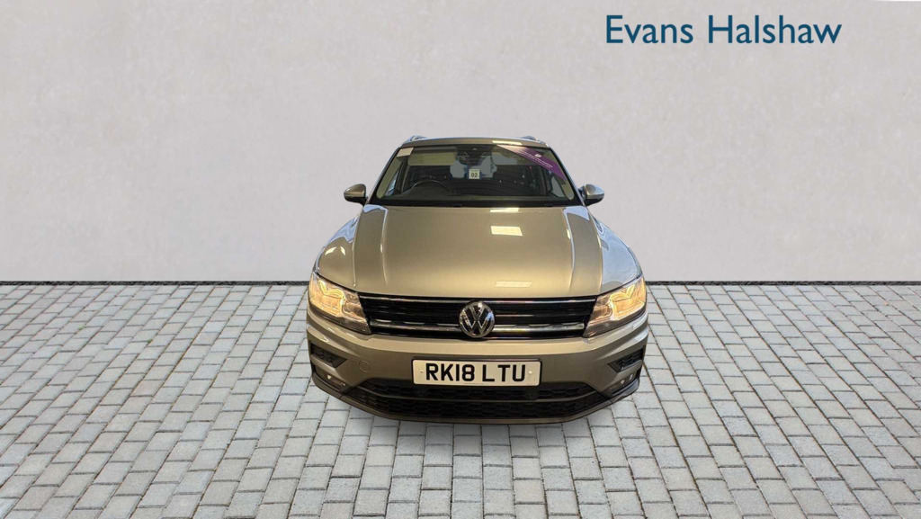 Volkswagen Tiguan 1.4 Tsi 150 4Motion Se Nav Dsg 2018 Silver #3