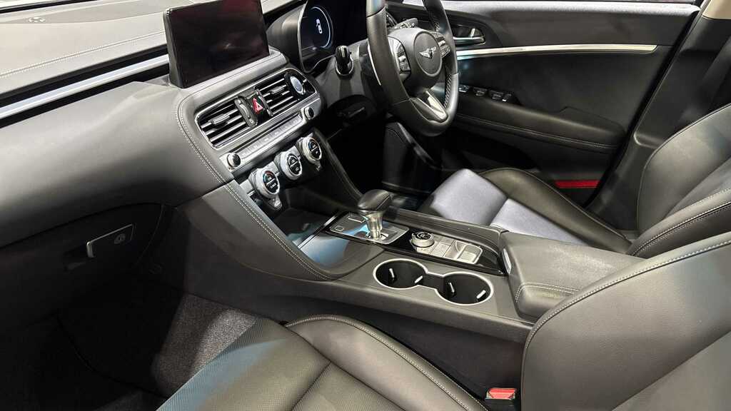 Genesis G70 2.0T 245Ps Rwd Sport Innovation Pack Blue #34