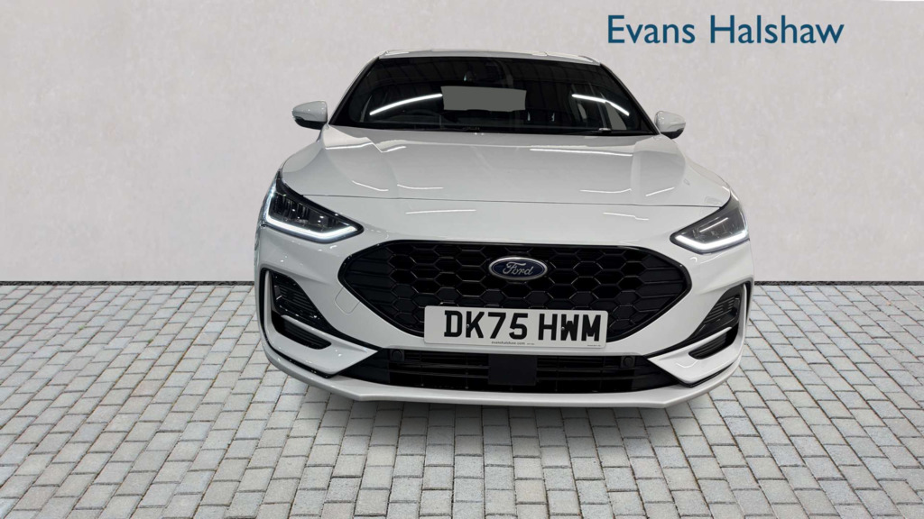 Ford Focus 1.0 Ecoboost Hybrid Mhev St-line 2025 DK75HWM White #2