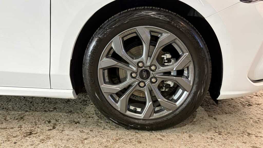 Ford Focus 1.0 Ecoboost Hybrid Mhev St-line 2025 DK75HWM White #5