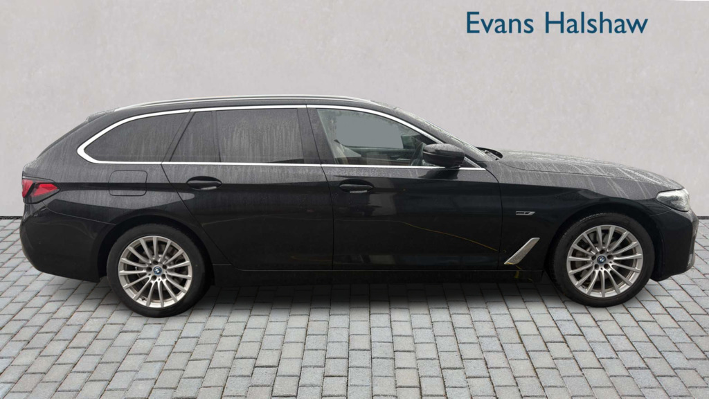BMW 5 Series 530E Se 2023 YK23VGB Black #3