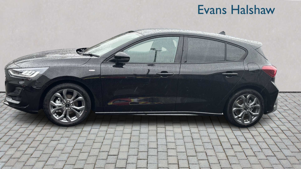 Ford Focus 1.0 Ecoboost Hybrid Mhev St-line 2025 PJ75DXV Black #4