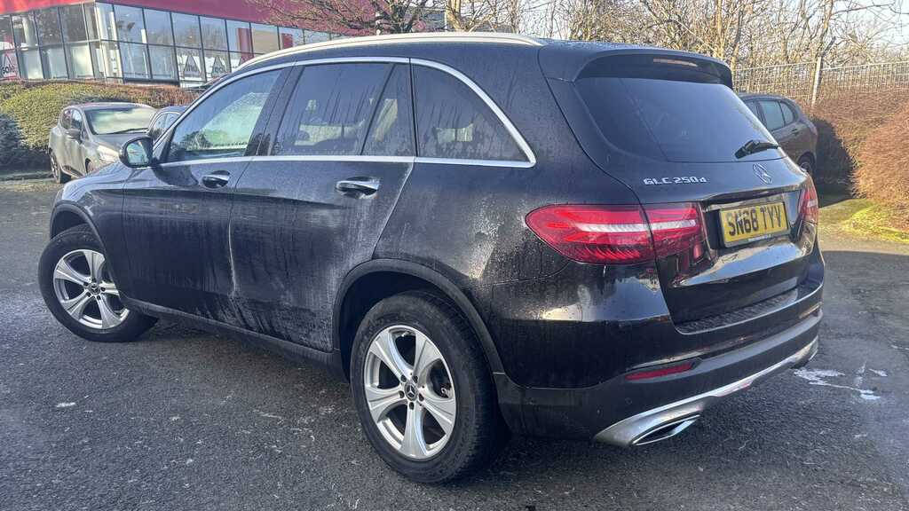 Mercedes-Benz GLC Class 250D 4Matic Sport Premium 9G-tronic 2019 SN68TYV Black #4