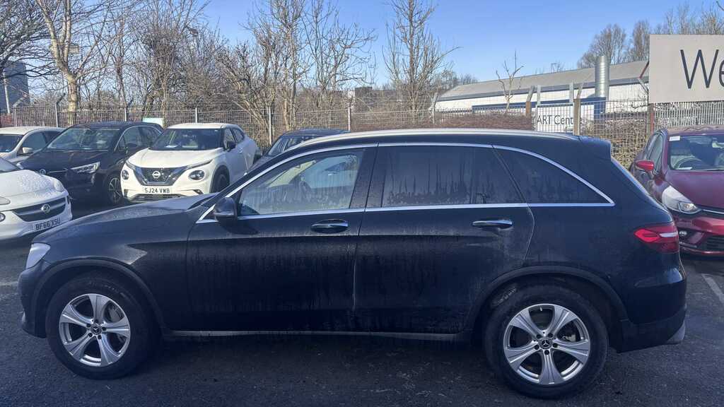 Mercedes-Benz GLC Class 250D 4Matic Sport Premium 9G-tronic 2019 SN68TYV Black #6