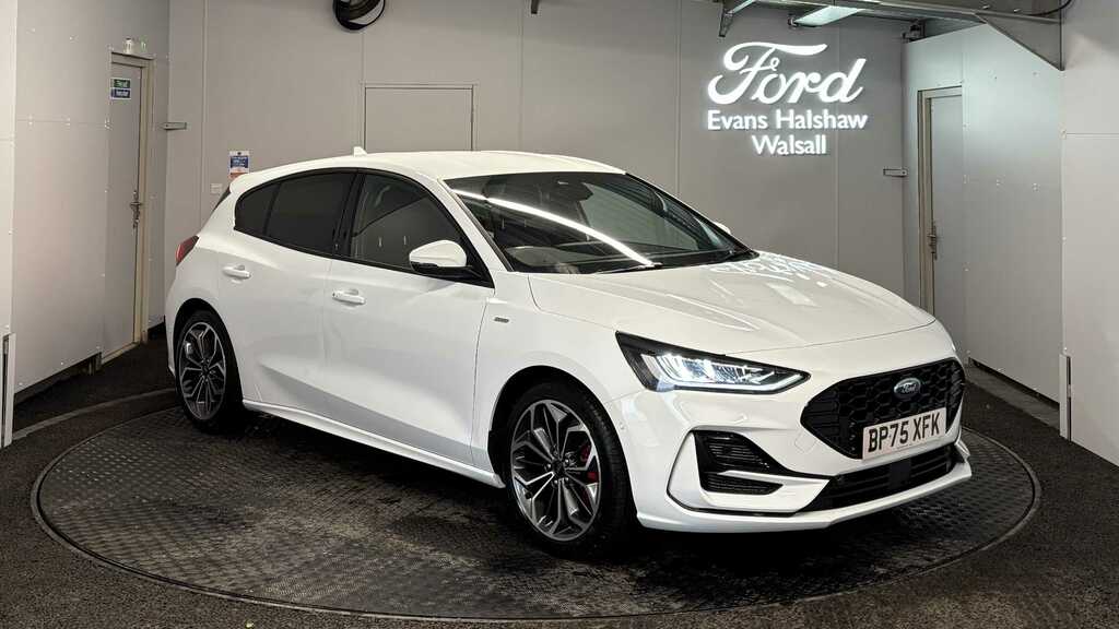Ford Focus 1.0 Ecoboost Hybrid Mhev St-line X 2025 White