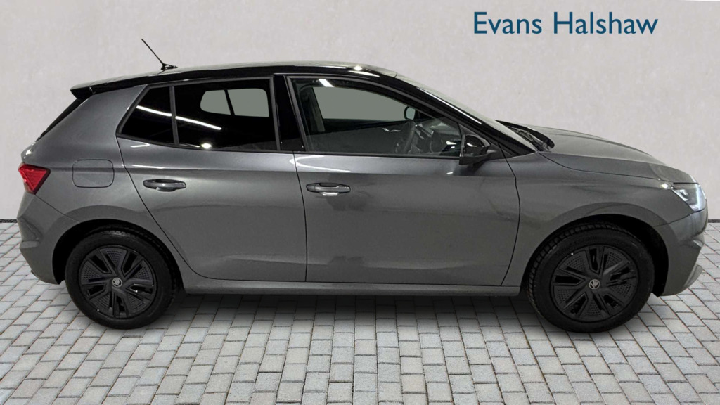 Skoda Fabia 1.0 Tsi 116 Design Edition Dsg 2025 Grey #3