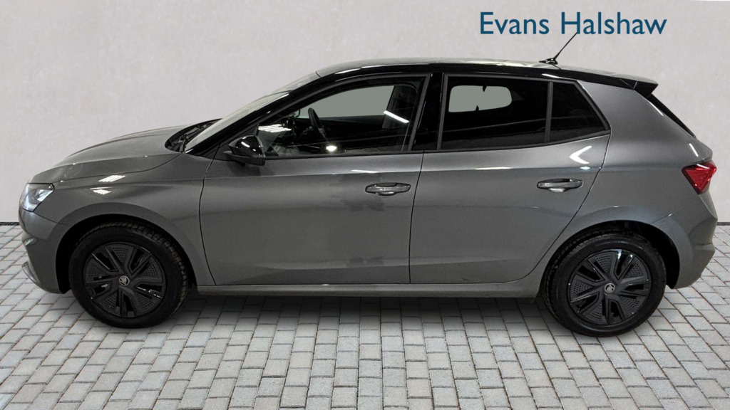 Skoda Fabia 1.0 Tsi 116 Design Edition Dsg 2025 Grey #6
