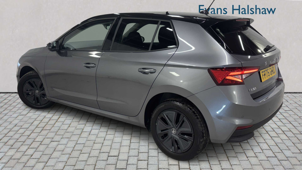 Skoda Fabia 1.0 Tsi 116 Design Edition Dsg 2025 Grey #2