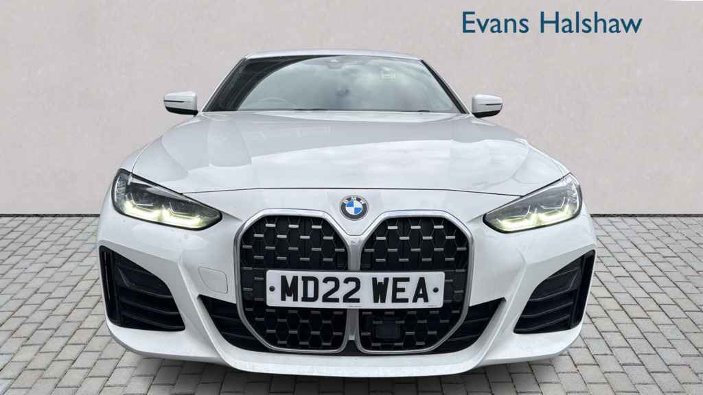 BMW 4 Series 420I M Sport Step 2022 MD22WEA White #4
