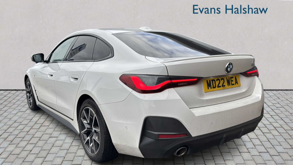 BMW 4 Series 420I M Sport Step 2022 MD22WEA White #2