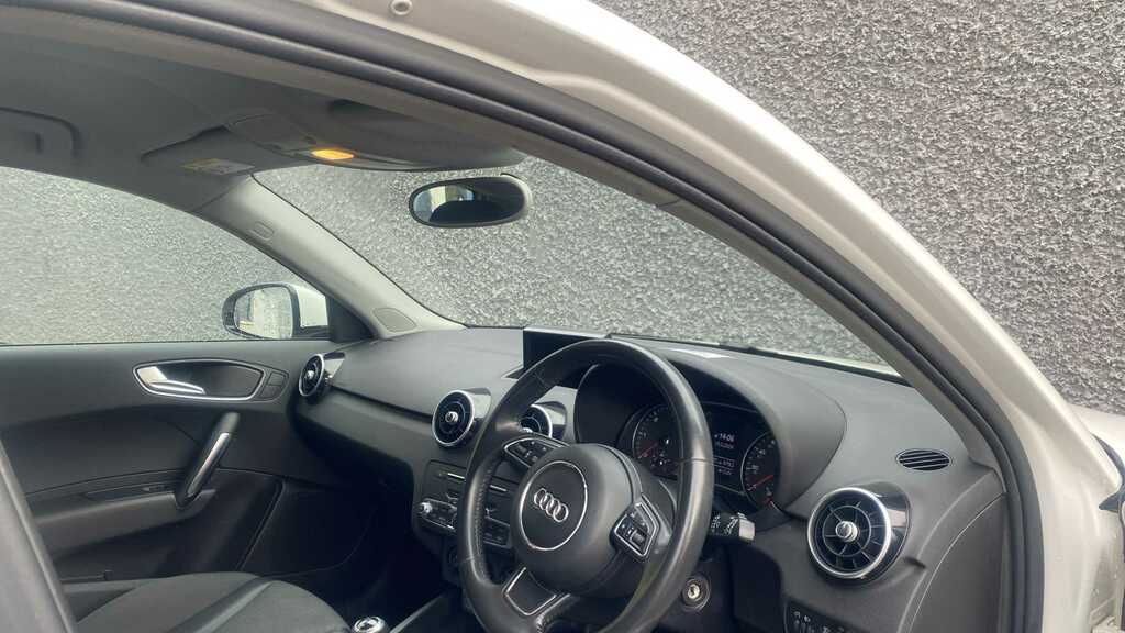Audi A1 1.6 Tdi Sport Nav 2018 White #5