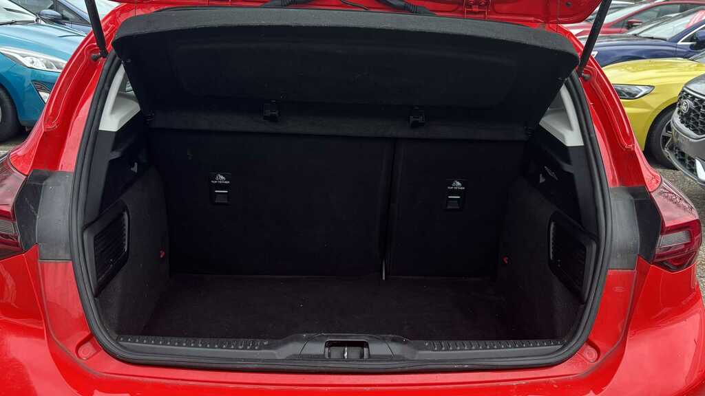 Ford Focus 1.0 Ecoboost Titanium 2023 YGZ3984 Red #4