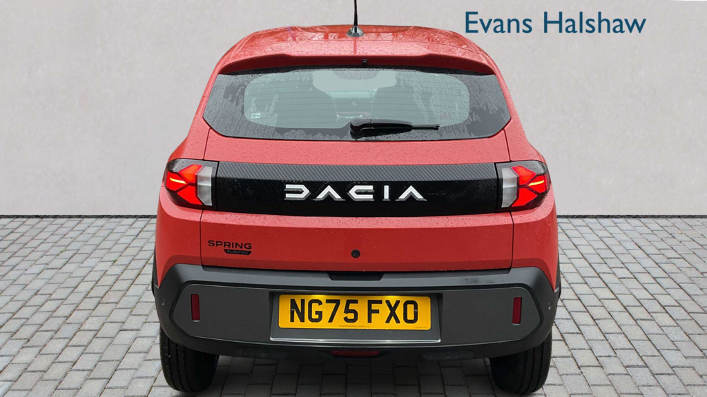Dacia Spring 27Kwh Expression 65 48Kw 2025 NG75FXO Red #5