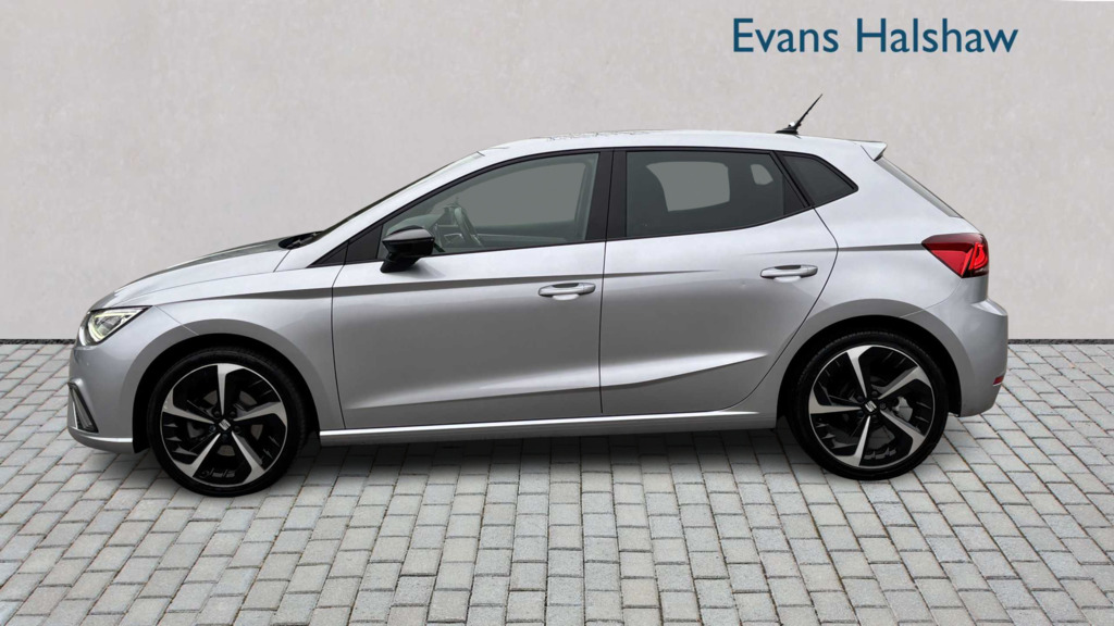 Seat Ibiza 1.0 Tsi 110 Fr Sport 2023 KT73FBF Silver #4