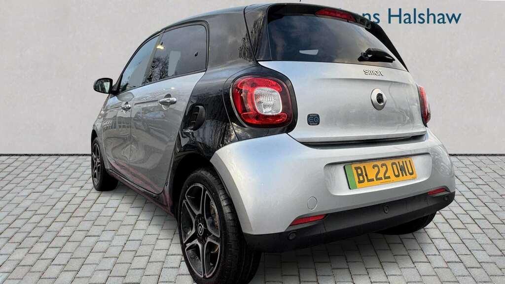 Smart Forfour 60Kw Eq Premium 17Kwh 22Kwch 2022 Silver #2