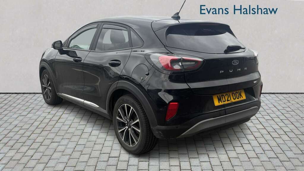 Ford Puma 1.0 Ecoboost Hybrid Mhev Titanium 2021 MD21OGK Black #2