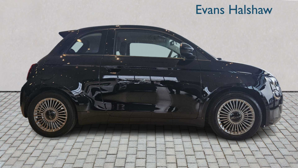 Fiat 500 87Kw 42Kwh 2024 YS24LFU Black #6