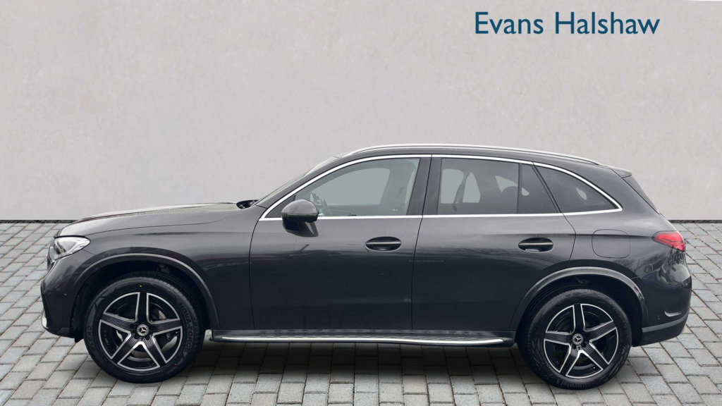 Mercedes-Benz GLC Class 300E 4Matic Amg Line 9G-tronic 2023 YE73LMF Grey #3
