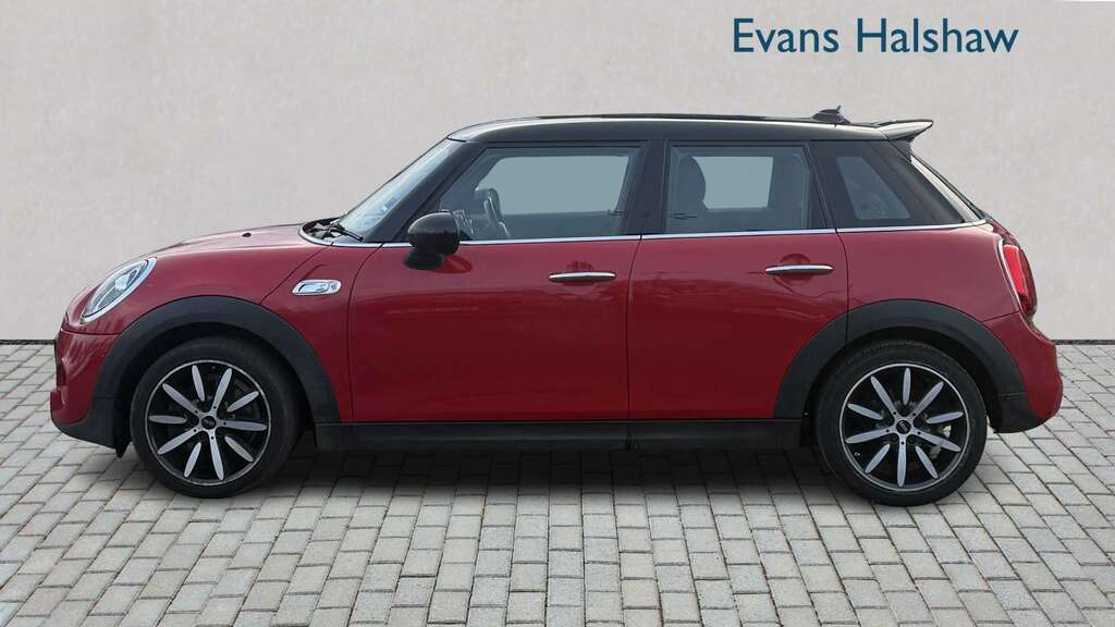 Mini Hatch 2.0 Cooper S II Chili Pack 2018 R14ELM Red #3