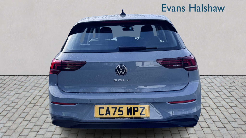 Volkswagen Golf 1.5 Tsi Life 2025 CA75WPZ Grey #5