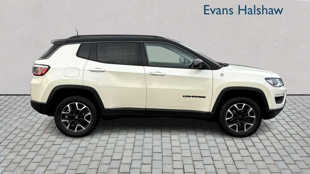 Jeep Compass 2.0 Multijet 170 Trailhawk 2020 White #3