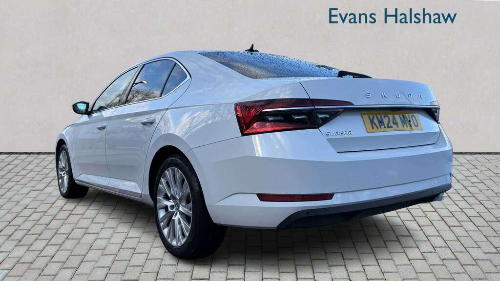 Skoda Superb 2.0 Tsi 190 Se L Dsg 2024 White #2