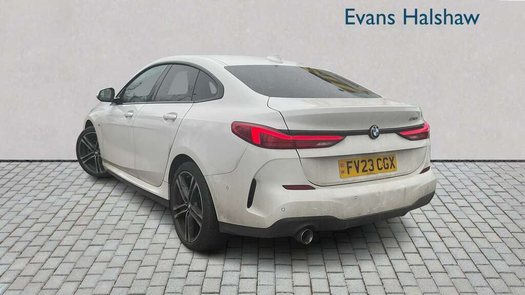 BMW 2 Series 218I 136 M Sport Dct 2023 FV23CGX White #3