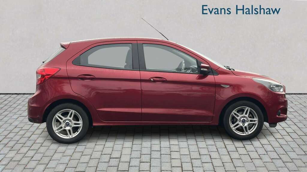 Ford KA+ 1.2 85 Zetec 2017 YP67VWV Red #4
