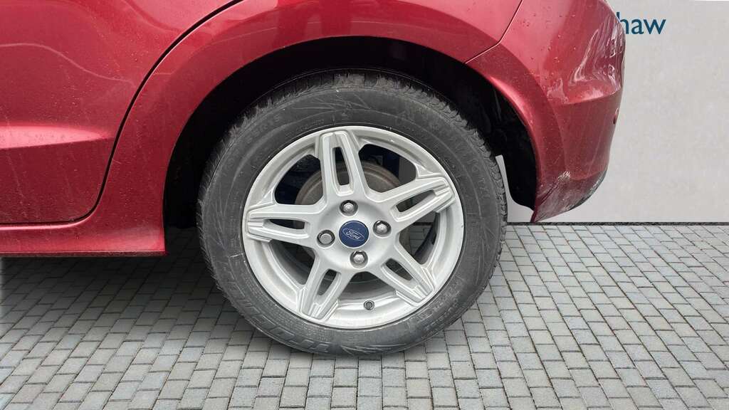 Ford KA+ 1.2 85 Zetec 2017 YP67VWV Red #6