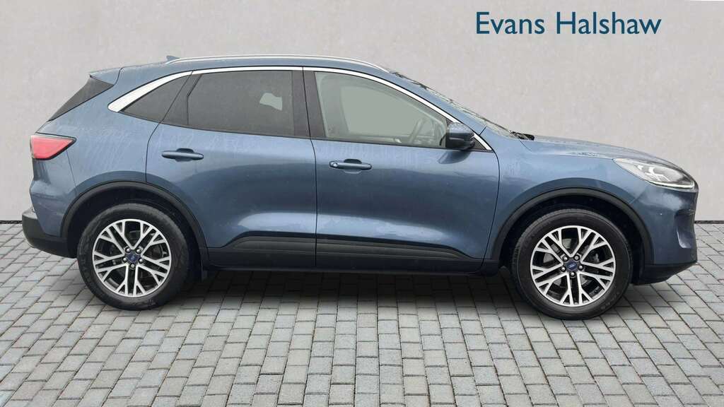 Ford Kuga 1.5 Ecoboost 150 Titanium Edition 2023 FJ23RZF Blue #3