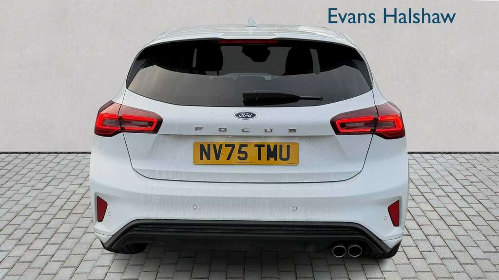 Ford Focus 1.0 Ecoboost Hybrid Mhev 155 St-line X 20 NV75TMU White #3