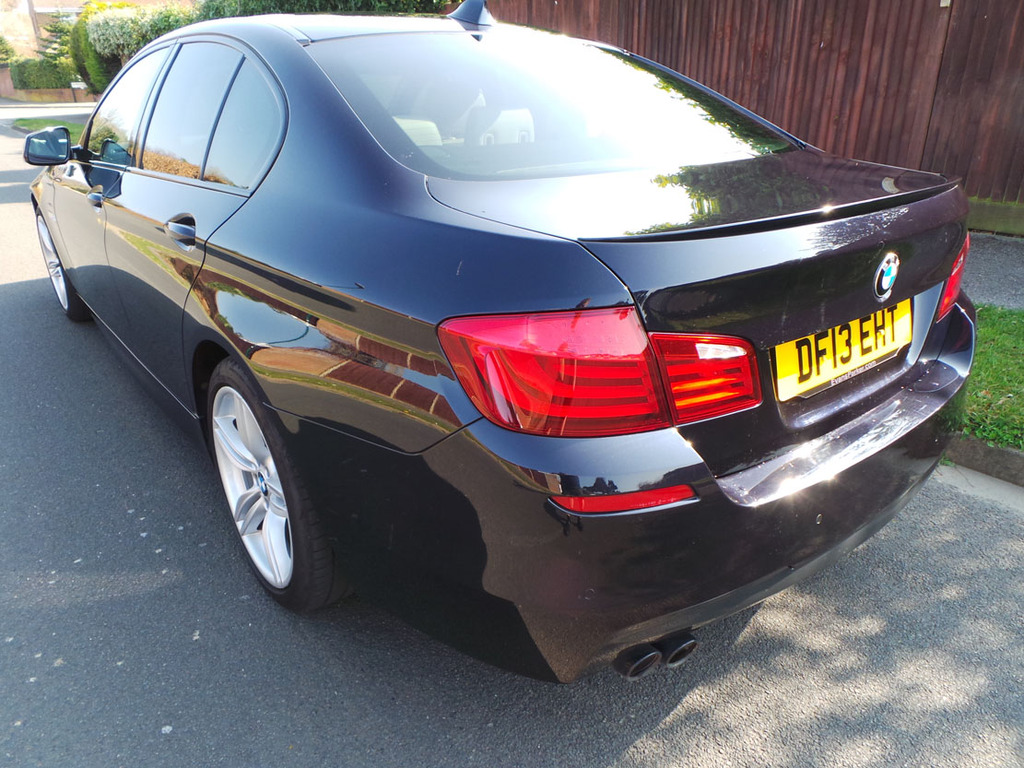 BMW 5 Series 2011 520D M Sport HV61ZKD White #3