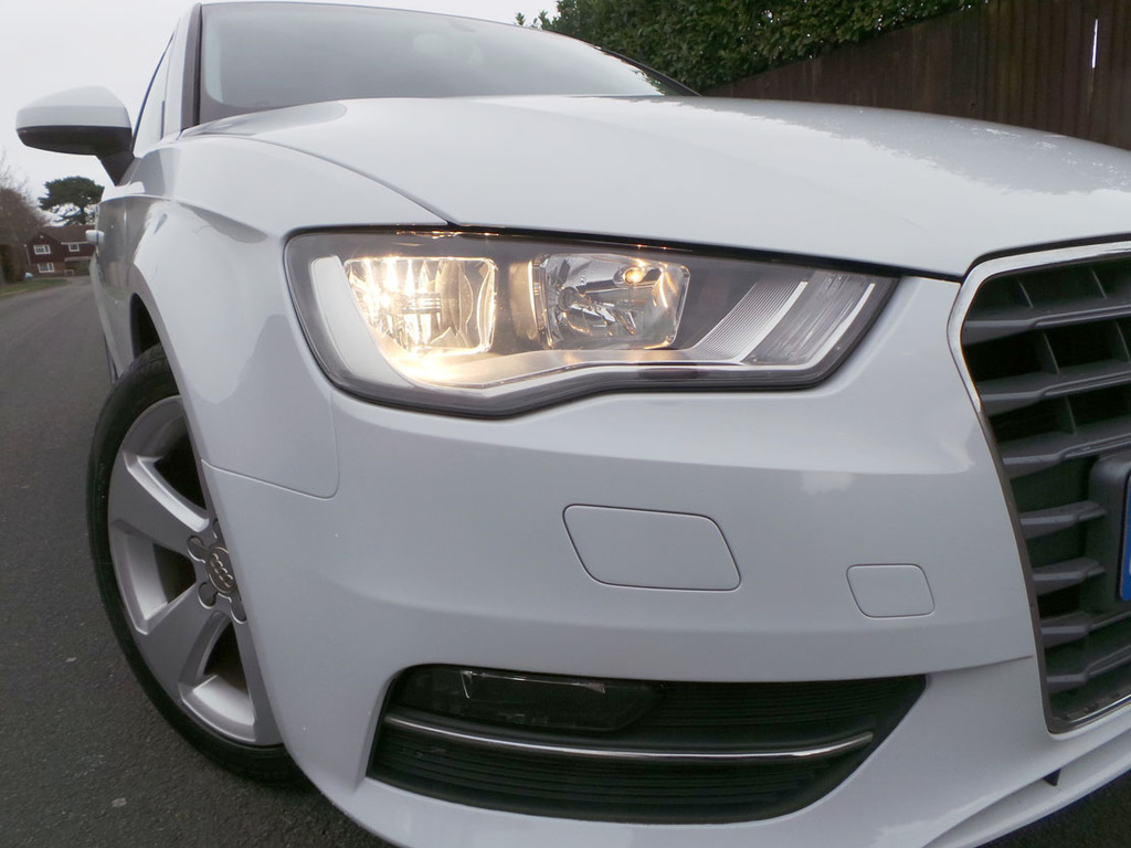 Audi A3 2014 A3 Sportback Sport Tdi White #3