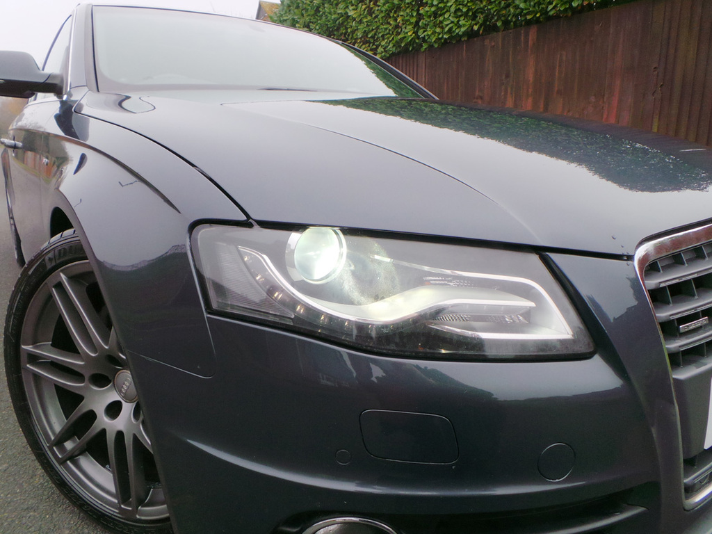 Audi A4 2010 A4 S Line Special Edition Tfsi RV10CUH Grey #3