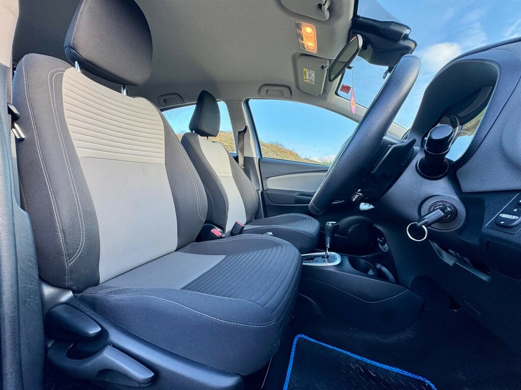 Toyota Yaris 1.5 Vvt-i Icon Tech Cvt Euro 6 Blue #6