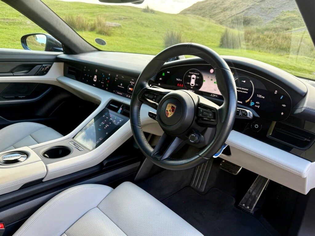 Porsche Taycan Performance Plus 93.4Kwh Turbo Cross Turismo E PJ71YBE Red #2