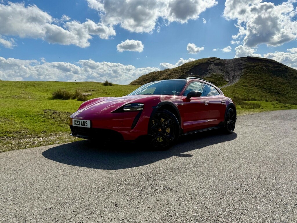 Porsche Taycan Performance Plus 93.4Kwh Turbo Cross Turismo E PJ71YBE Red #3