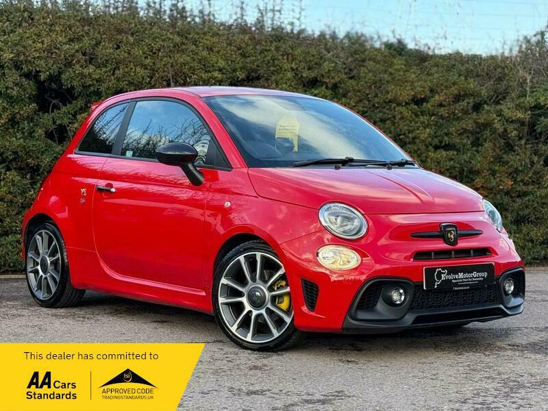 Abarth 595 1.4 T-jet Turismo Euro Red