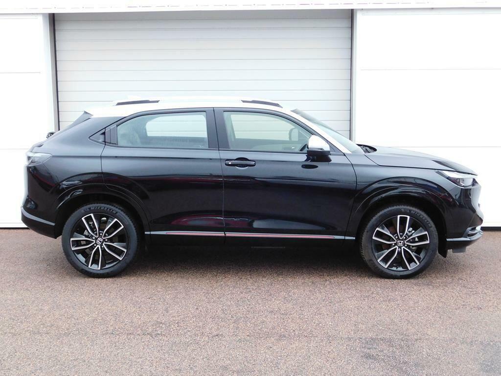 Honda Hr-V 1.5 H I-mmd Advance Style Cvt Euro 6 Ss RE74YCF Black #3