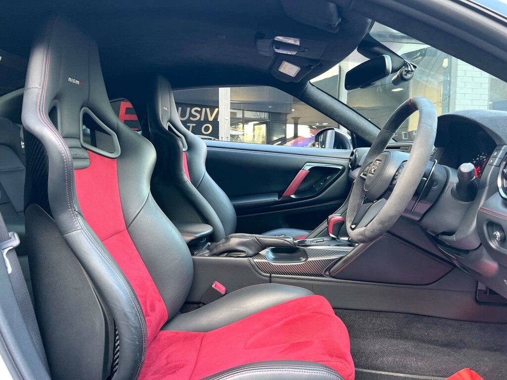Nissan GT-R V6 Nismo R35 Gtr Nismo 4Wd Euro 6 Factory C #2