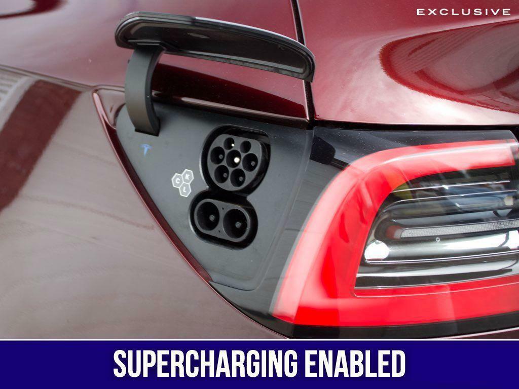 Tesla Model Y Long Range Rwd GJ25EWM Red #5