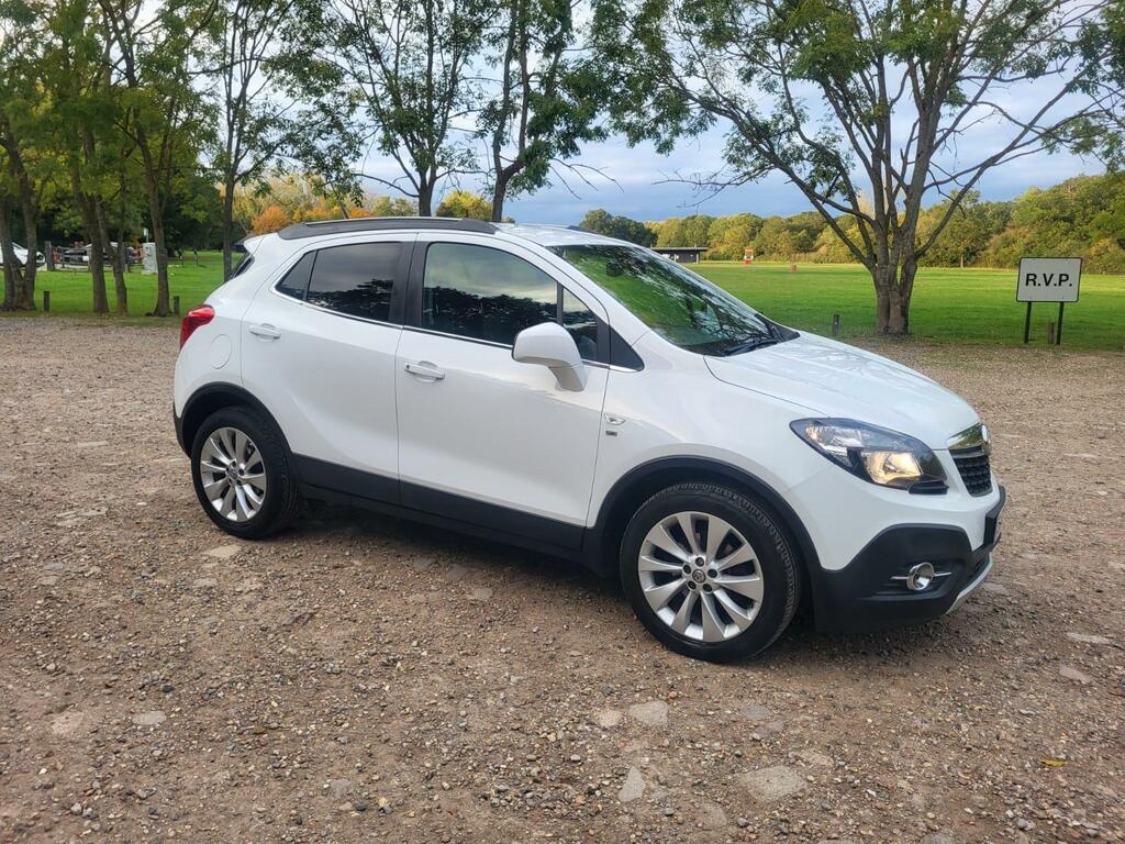 Vauxhall Mokka 1.6 Cdti Se 2Wd Euro 6 Ss GJ65XOT White #2